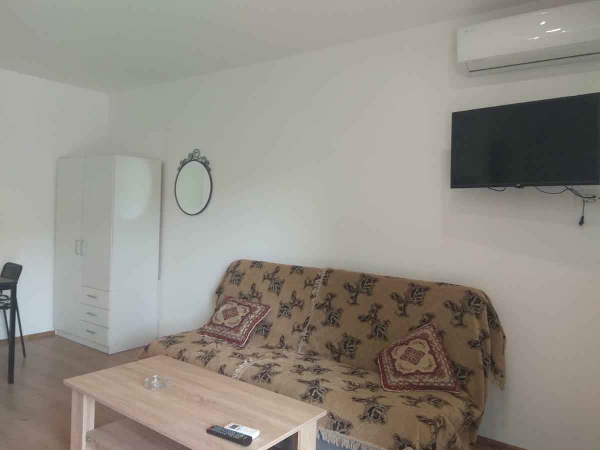 Apartmani Alma Skradin Exteriör bild